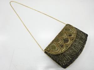 ビーズ　ショルダーバッグ